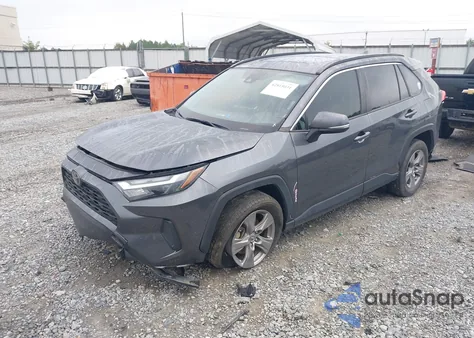 2023 Toyota Rav4 Xle из США, поврежденный, VIN JTMW1RFVXPD101080
